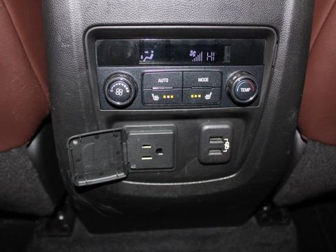 Used 2020 Buick Enclave Avenir w/ Avenir Technology Package image 25