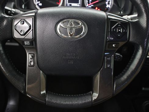 Used 2023 Toyota 4Runner TRD Off-Road Premium w/ Moonroof Package AWD/4WD image 27