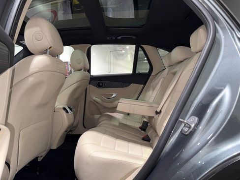 Used 2018 Mercedes-Benz GLC 300 w/ Multimedia Package image 57