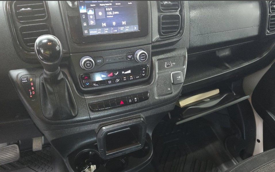 Used 2023 RAM ProMaster 2500 FWD image 7