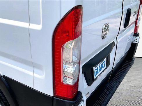 Used 2025 RAM ProMaster 2500 w/ Convenience Group FWD image 26