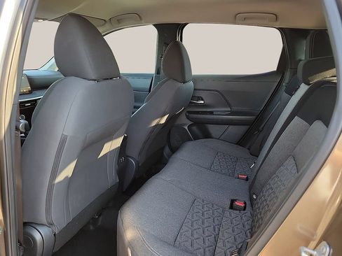 Used 2025 Nissan Kicks SV w/ Illumination Package FWD image 9