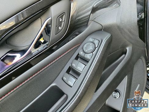 Used 2024 Chevrolet Traverse RS image 25