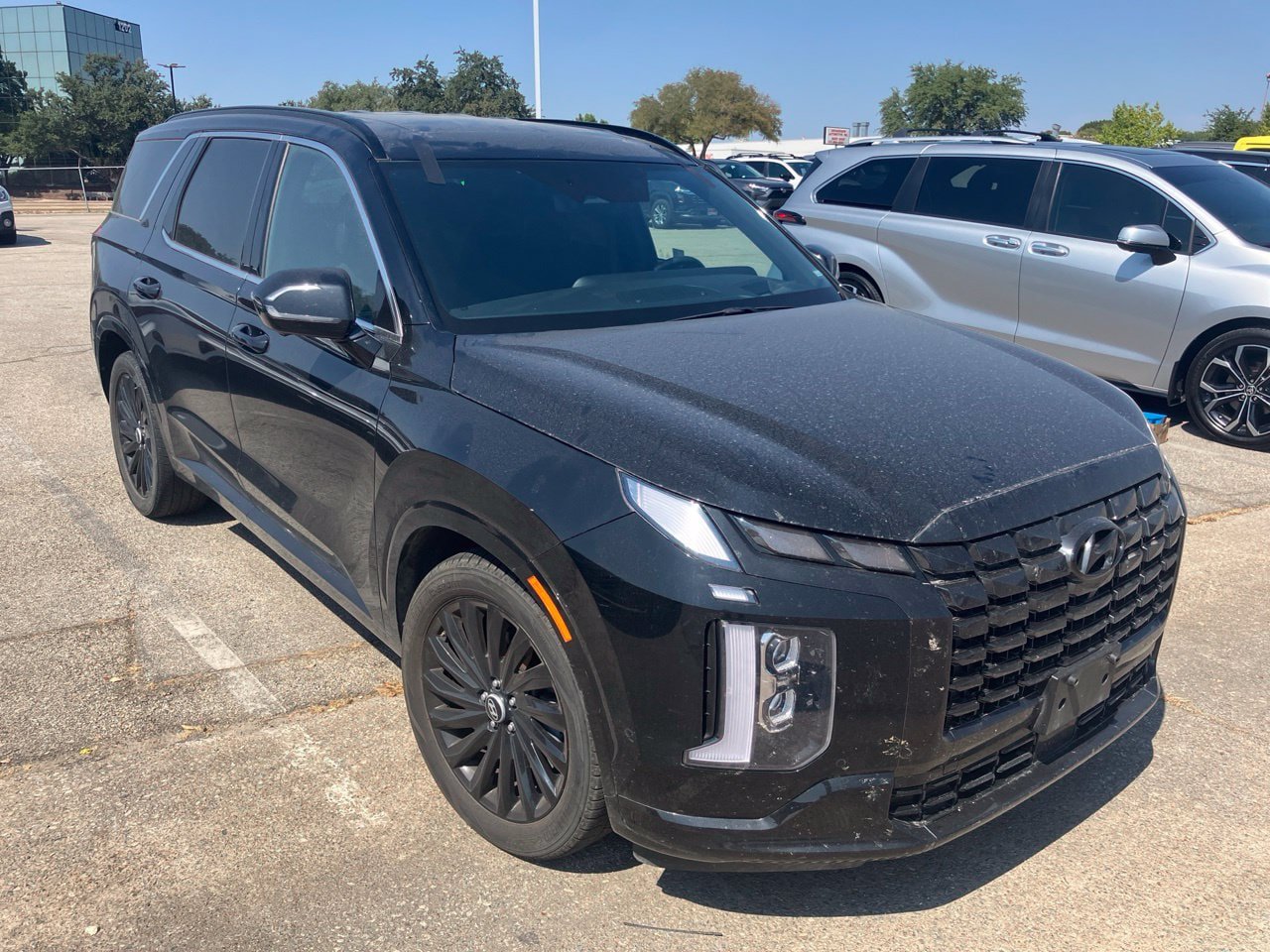 Used 2024 Hyundai Palisade Calligraphy AWD/4WD image 3