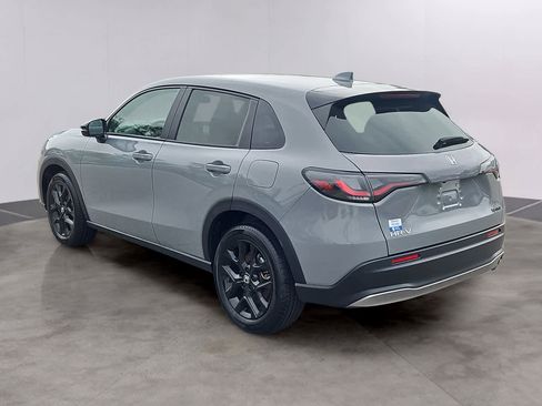 Certified 2024 Honda HR-V Sport image 6