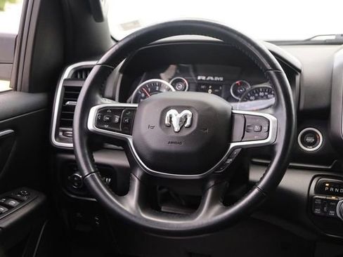 Used 2019 RAM 1500 Big Horn AWD/4WD image 25