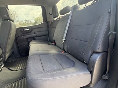 Used 2019 Chevrolet Silverado 1500 Custom Trail Boss w/ Custom Convenience Package image 11