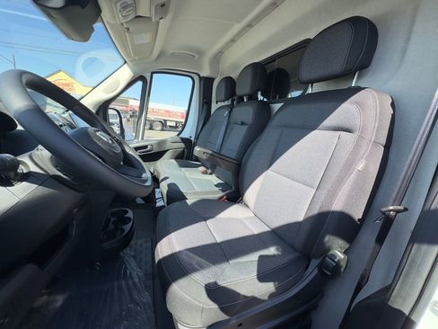 Used 2025 RAM ProMaster 2500 image 19