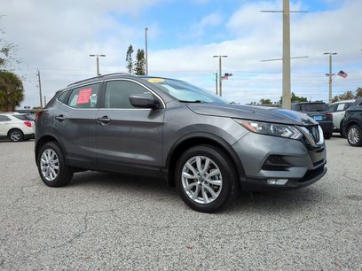 Certified 2022 Nissan Rogue Sport SV w/ Technology Package