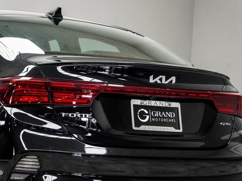 Used 2024 Kia Forte GT-Line w/ GT-Line Premium Package image 13