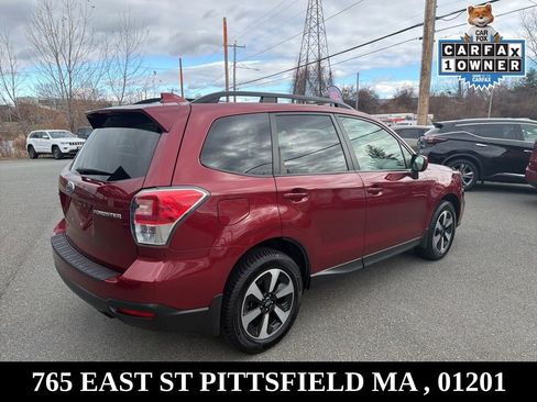 Used 2018 Subaru Forester 2.5i Premium w/ All-Weather Package image 7