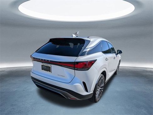 Certified 2025 Lexus RX 350 Premium Plus w/ Convenience Package image 4
