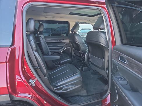 Used 2021 Jeep Grand Cherokee L Limited w/ MOPAR Finishing Package image 34