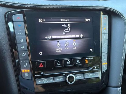Used 2023 INFINITI QX55 Essential AWD/4WD image 21
