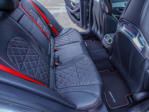 Used 2015 Mercedes-Benz C 63 AMG S image 12