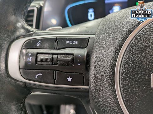 Certified 2023 Kia Sportage EX AWD/4WD image 17