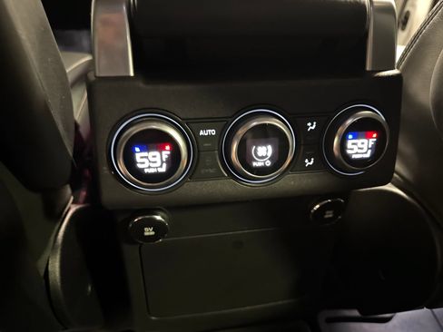 Used 2019 Land Rover Discovery HSE Luxury AWD/4WD image 27