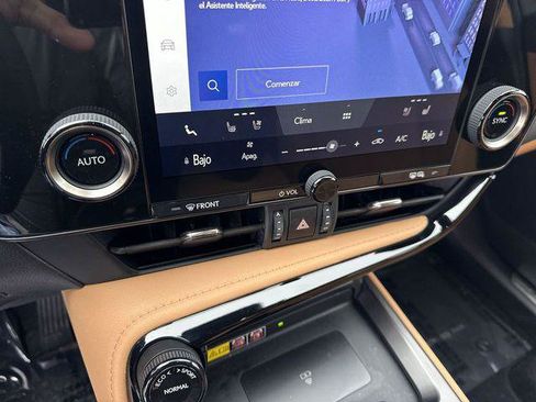Certified 2024 Lexus NX 250 FWD image 19
