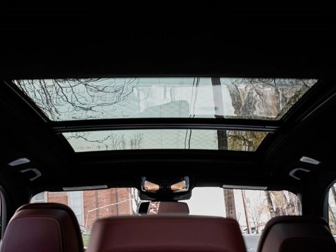 Certified 2025 BMW X5 M60i image 20