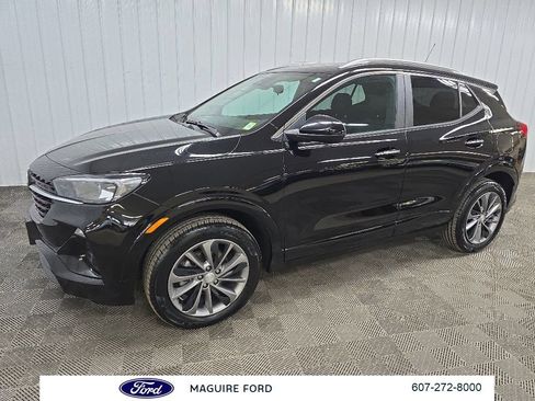 Used 2023 Buick Encore GX Select w/ Sport Touring Package AWD/4WD image 7