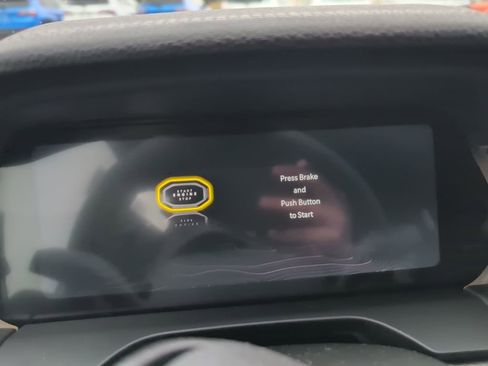 New 2026 Jeep Grand Cherokee Altitude AWD/4WD image 16