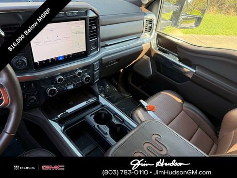 Used 2024 Ford F350 King Ranch w/ FX4 Off-Road Package image 33