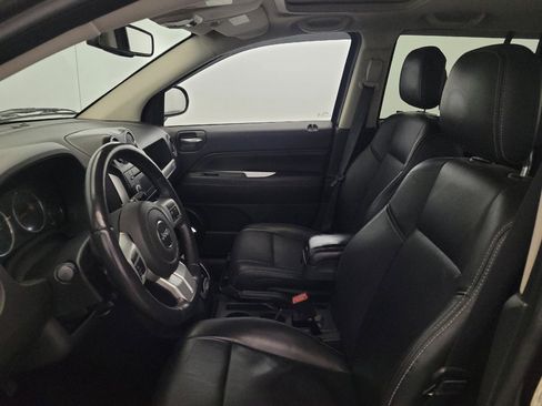Used 2017 Jeep Compass High Altitude AWD/4WD image 17