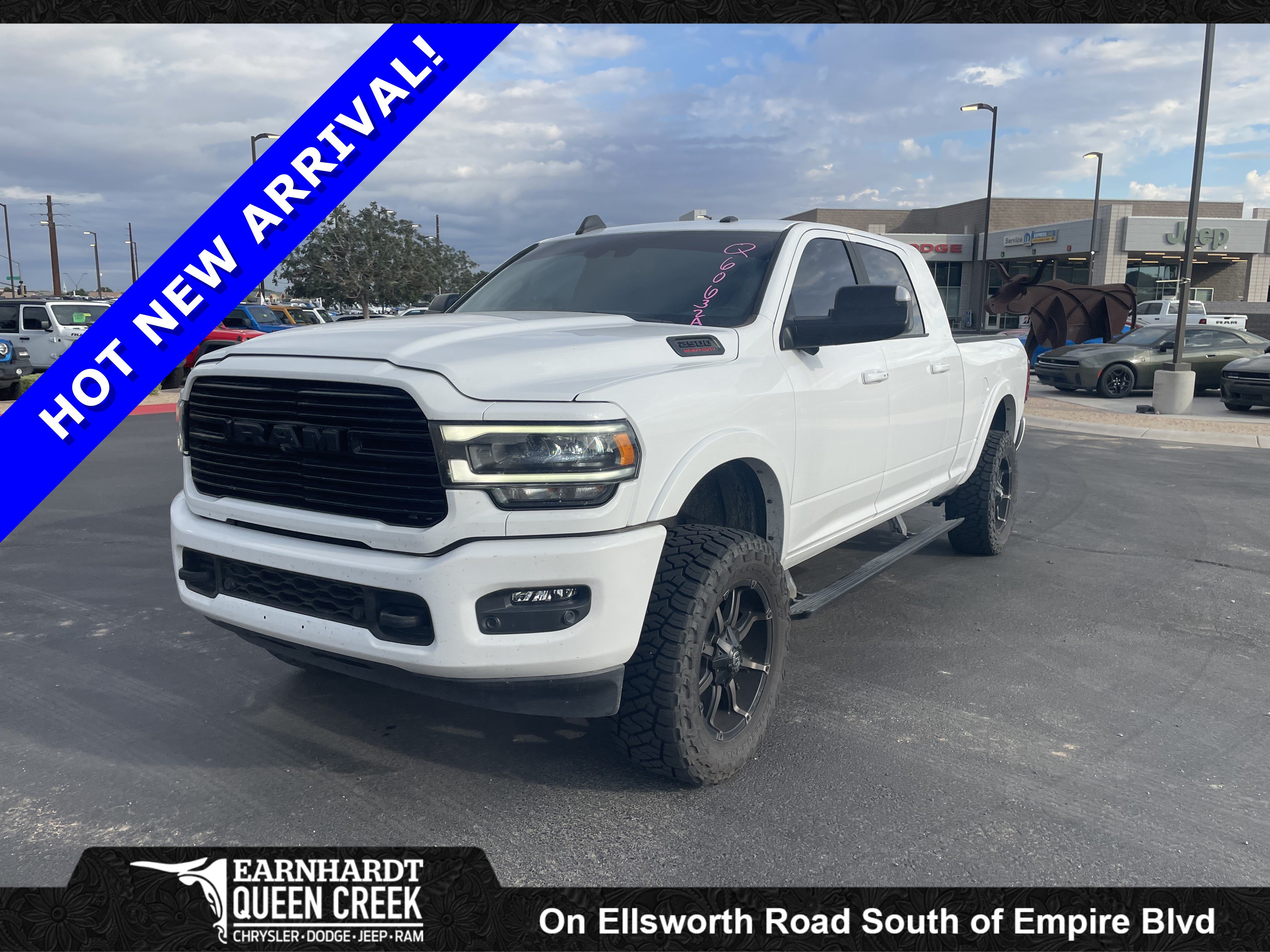 Used 2022 RAM 2500 Laramie AWD/4WD image 1