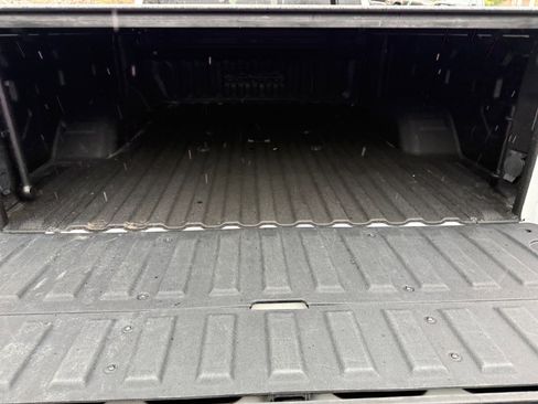 Used 2022 Chevrolet Silverado 2500 High Country w/ Z71 Off-Road Package image 21