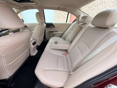 Used 2016 Honda Accord EX-L image 17
