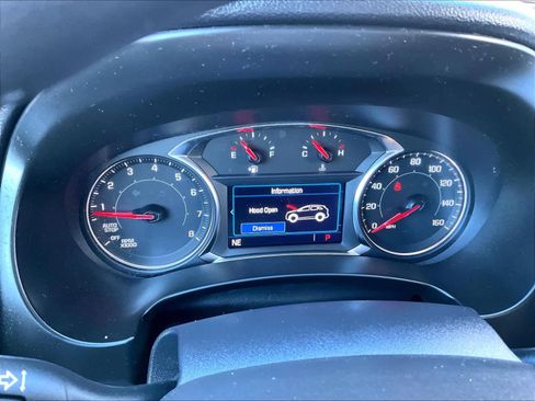 Used 2022 GMC Terrain SLE w/ Driver Convenience Package image 25