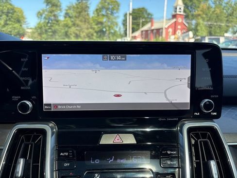 Used 2022 Kia Sorento SX FWD image 16