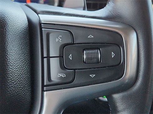 Certified 2022 Chevrolet Silverado 1500 LTZ w/ Z71 Off-Road Package image 18