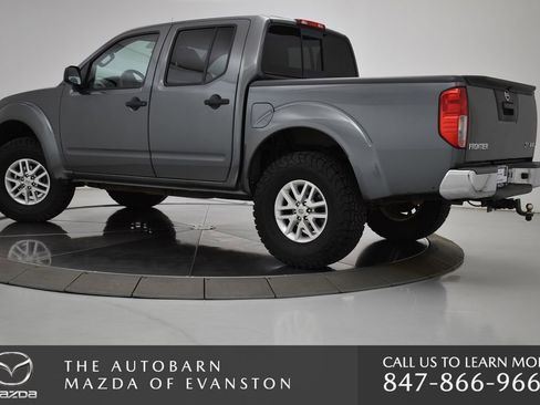 Used 2016 Nissan Frontier SV image 7
