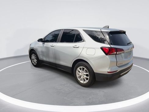 Used 2022 Chevrolet Equinox LT FWD image 6
