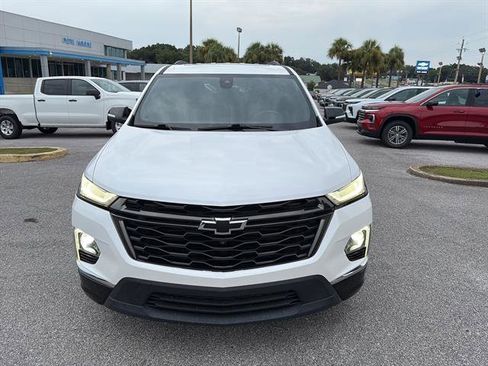 Used 2023 Chevrolet Traverse Premier w/ Redline Edition image 2