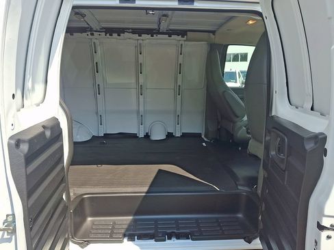 New 2026 GMC Savana 2500 w/ Driver Convenience Package RWD image 6