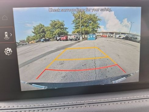 Used 2023 Genesis G70 2.0T RWD image 14