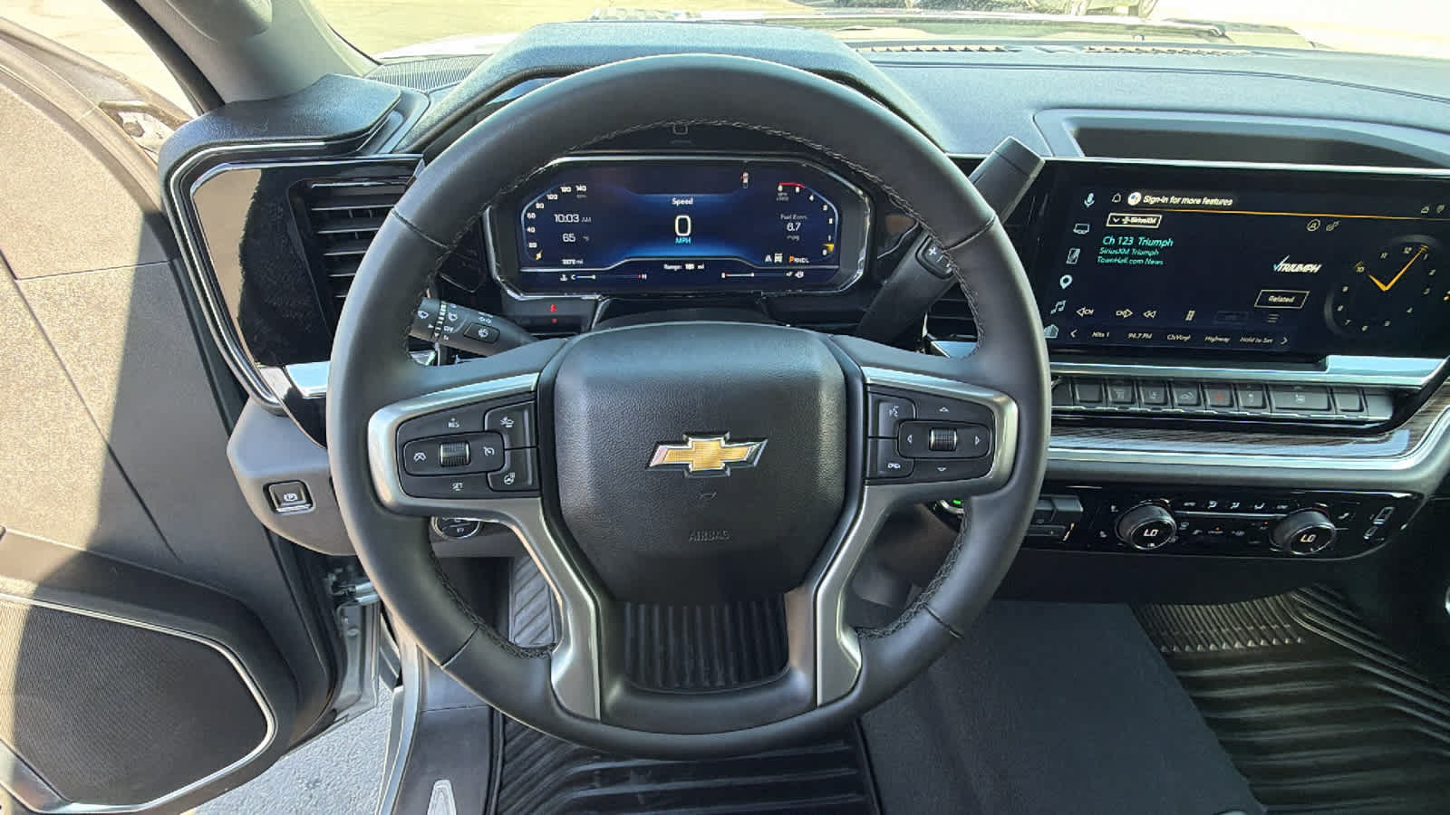 Used 2025 Chevrolet Silverado 3500 LT AWD/4WD image 18