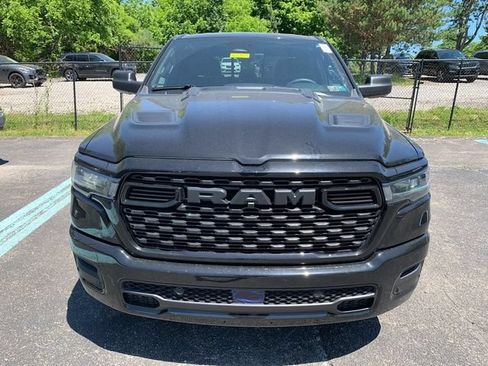 New 2026 RAM 1500 Express AWD/4WD image 7