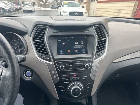 Used 2018 Hyundai Santa Fe Sport w/ 2.4L Value Package 02 image 9