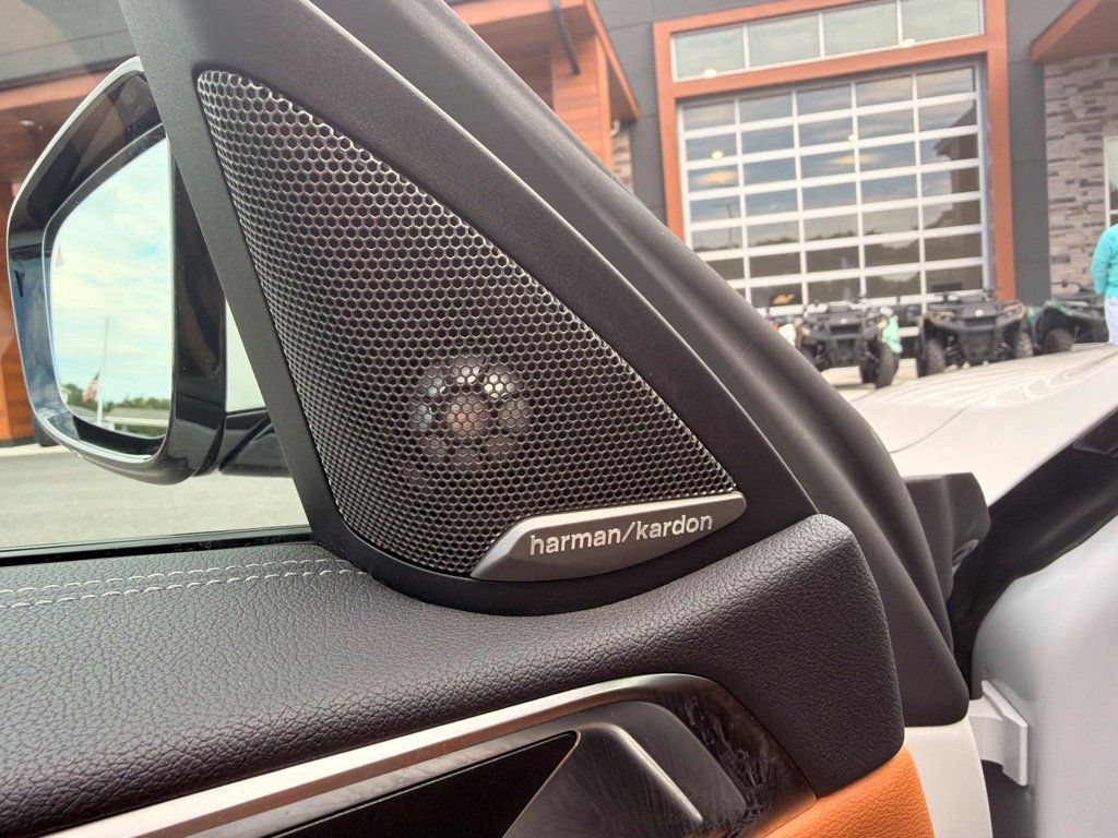 Used 2021 BMW 430i Convertible w/ Executive Package RWD image 24