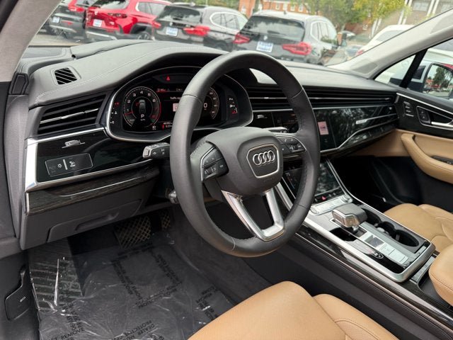 Used 2023 Audi Q7 3.0T Prestige AWD/4WD image 13