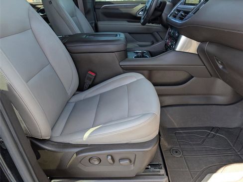 Used 2021 Chevrolet Tahoe Z71 w/ Rear Media and Nav Package image 42