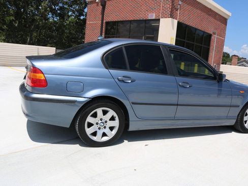 Used 2004 BMW 325xi Sedan AWD/4WD image 69