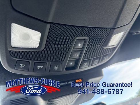 Used 2022 Ford Expedition Max Limited RWD image 24