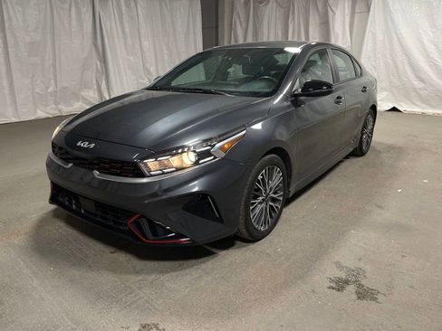 Used 2024 Kia Forte GT-Line w/ GT-Line Premium Package image 3