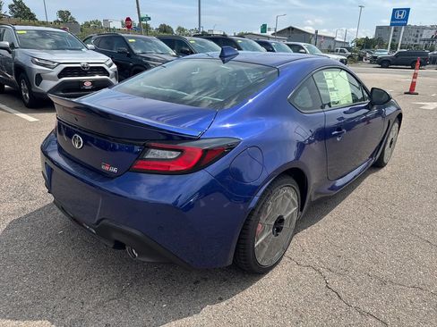New 2026 Toyota GR86 Premium RWD image 7