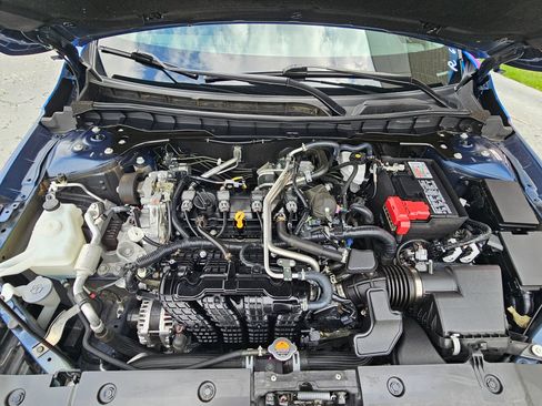 Used 2025 Nissan Altima 2.5 SL FWD image 31