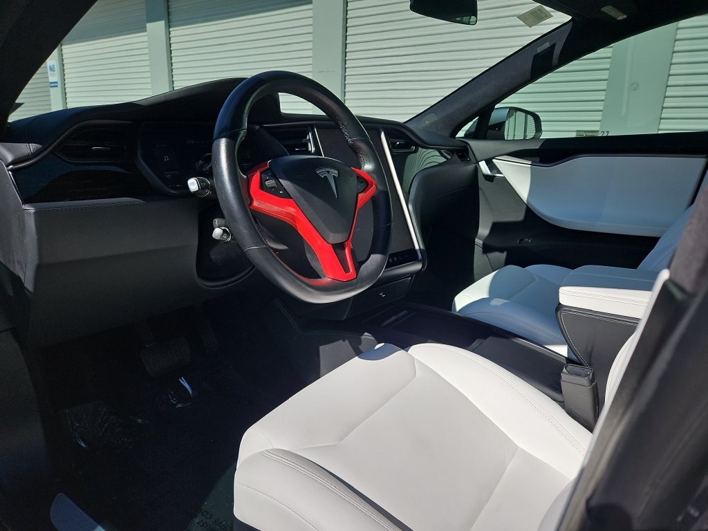 Used 2019 Tesla Model S Long Range AWD/4WD image 4